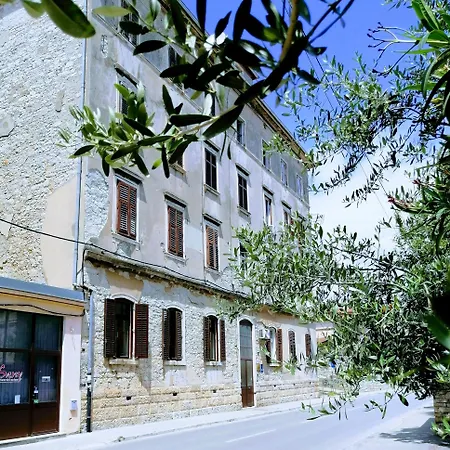 Apartment Pula-center Pula