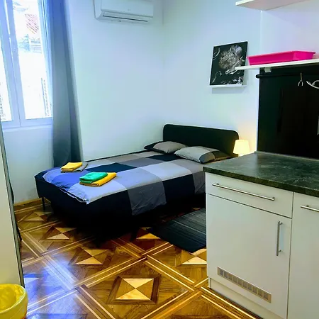 Pula-center Apartment