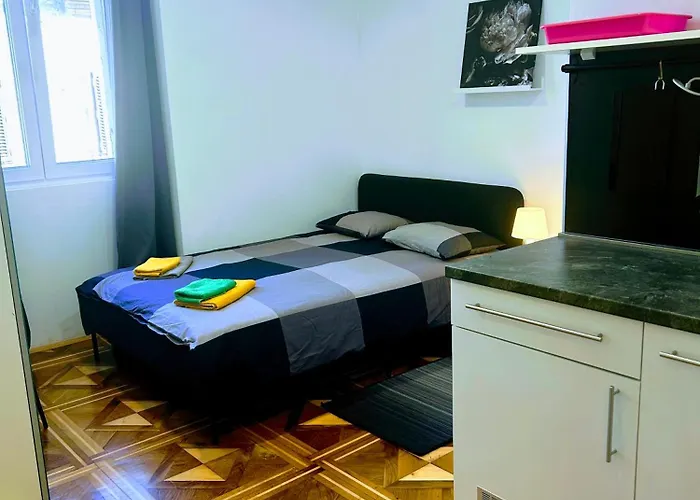 Pula-center Apartment